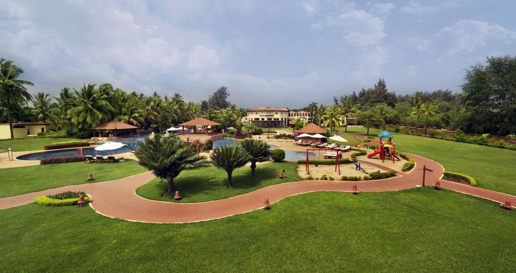Wedding at Kenilworth Beach Resort